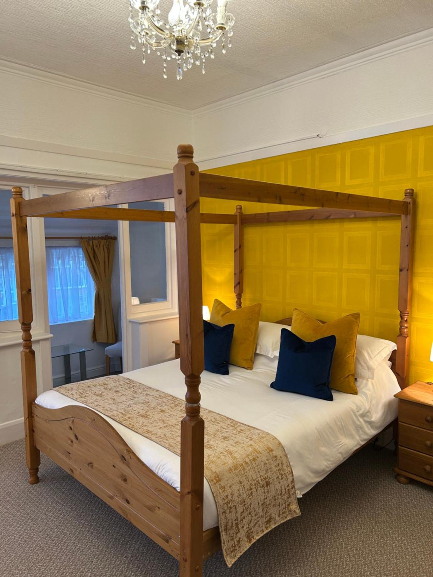 Knighton Lodge Скегнес Екстериор снимка