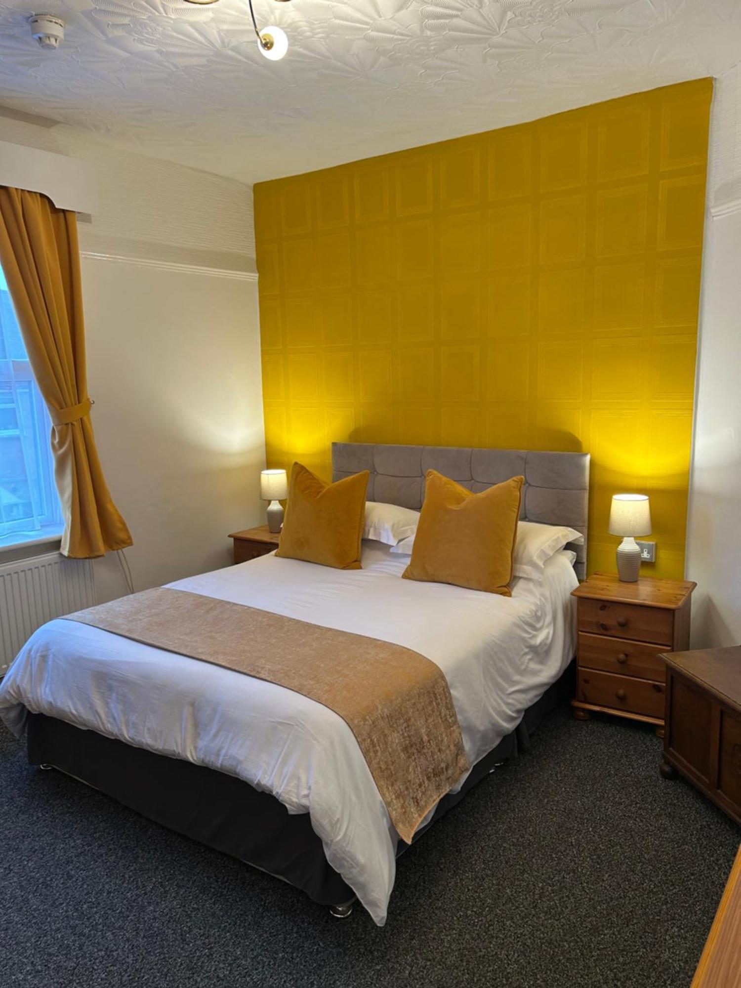 Knighton Lodge Скегнес Екстериор снимка