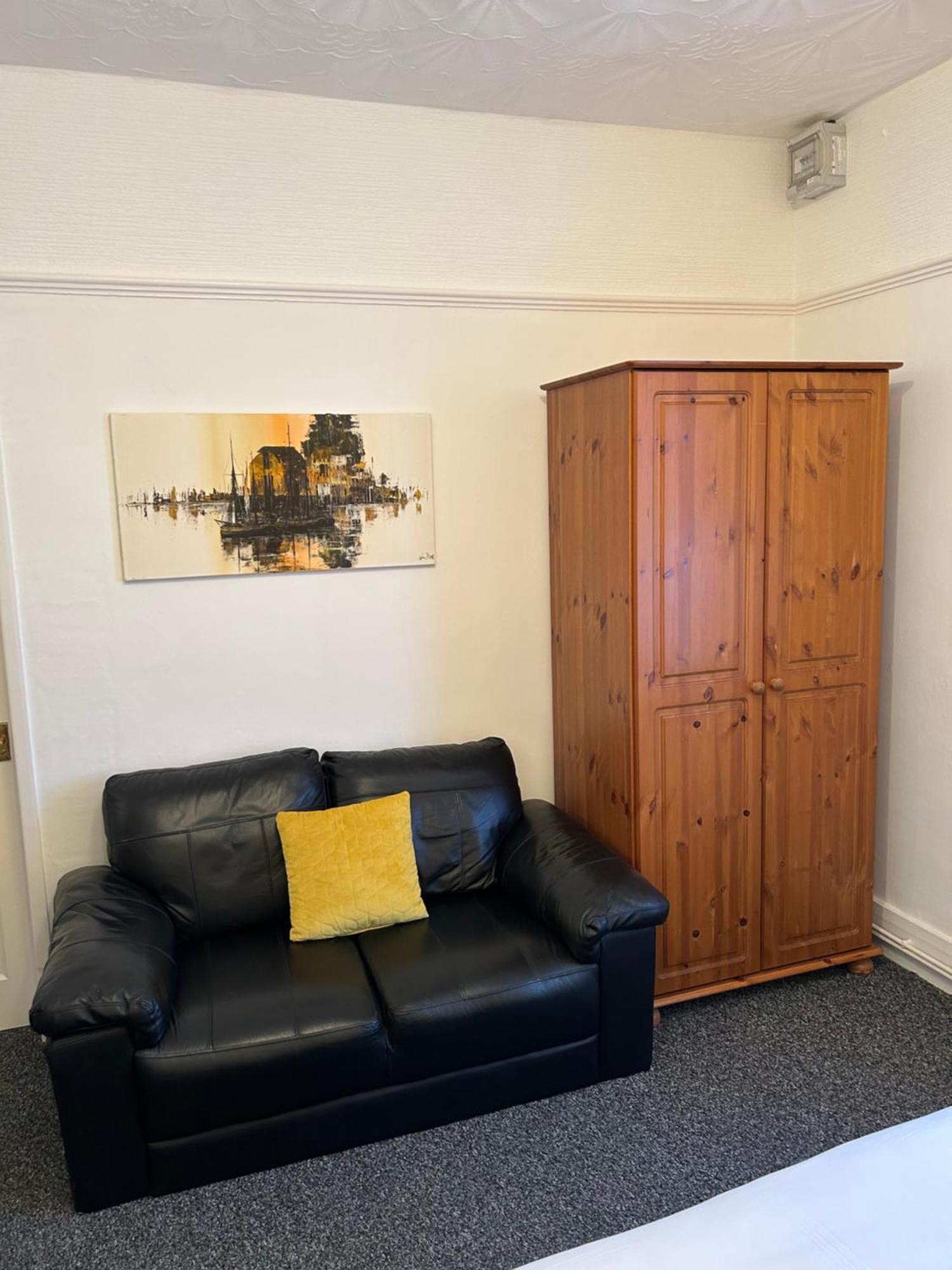 Knighton Lodge Скегнес Екстериор снимка